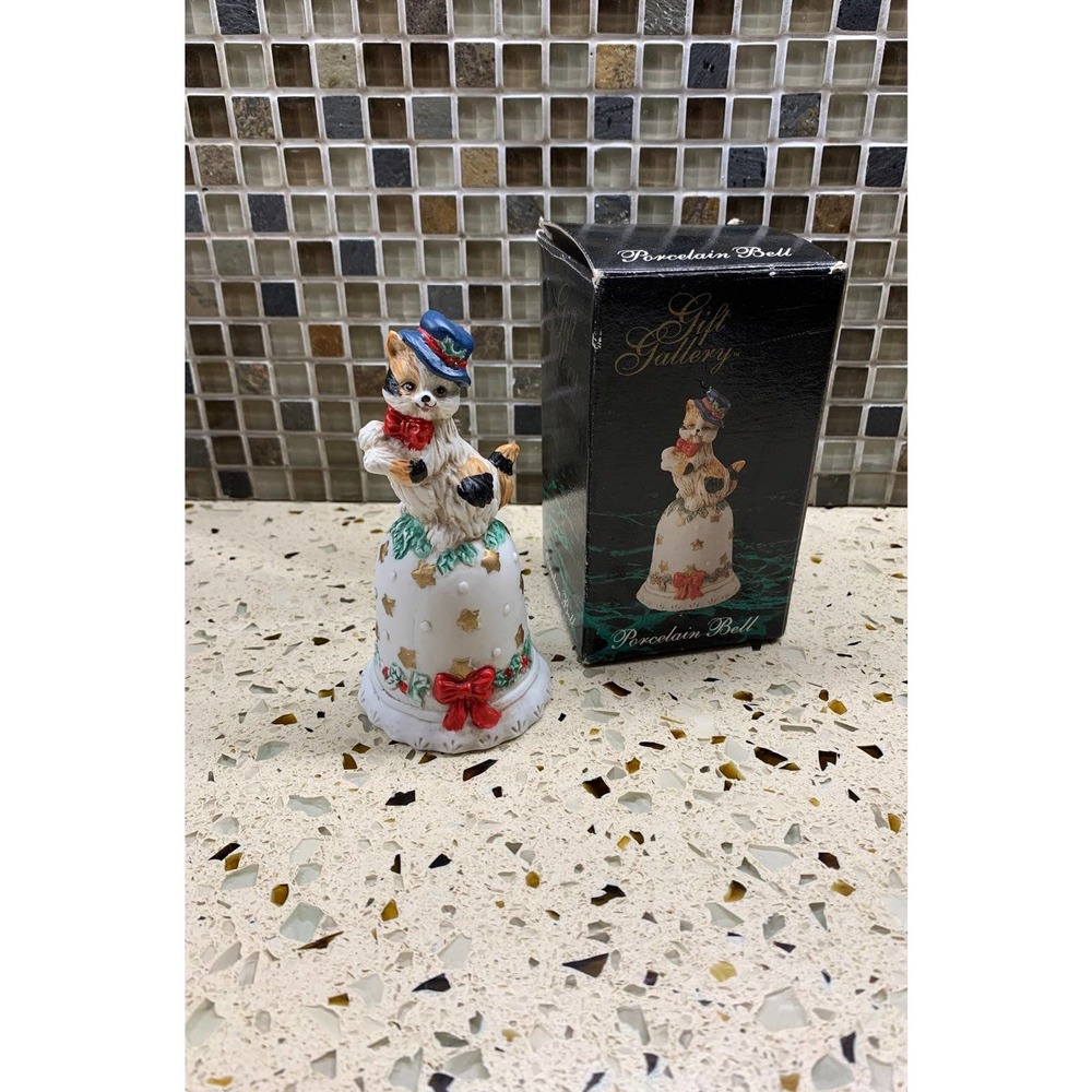 Vintage cat porcelain dinner bell
